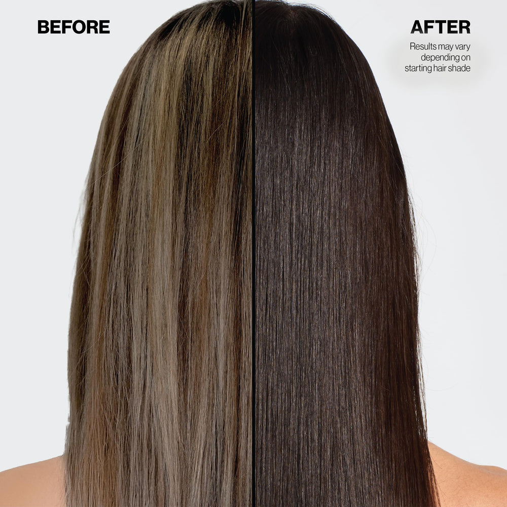 Keracolor Color + Clenditioner bottle with pump highlights the 3-in-1 formula.