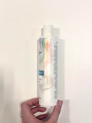 Keracolor Fade Effect, aplicación en cabello, reduce pigmentos directos para cambios temporales