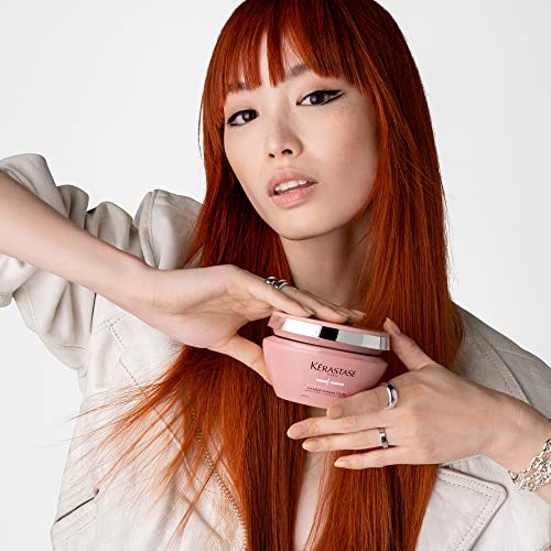 KÉRASTASE Chroma Absolu centella asiatica formula supports stronger fibers.