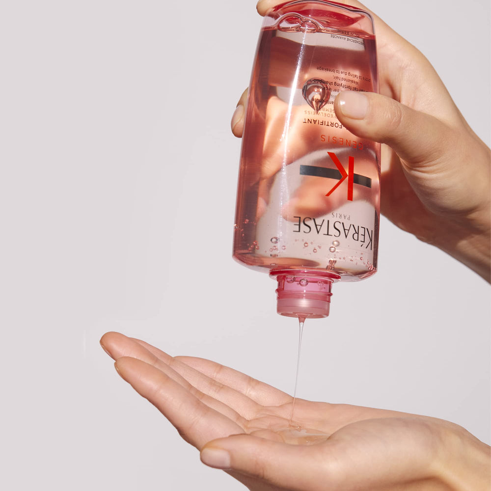 KÉRASTASE Genesis Hydra-Fortifiant shampoo detail shows nourishing, strengthening benefits for weak hair.