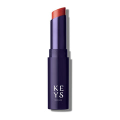 Keys Soulcare balsamo labial tintado con aceite de aguacate hidrata labios secos.