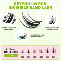KEYYOU D Curl Manga Lash Extensions define curls for a wide-eyed effect.