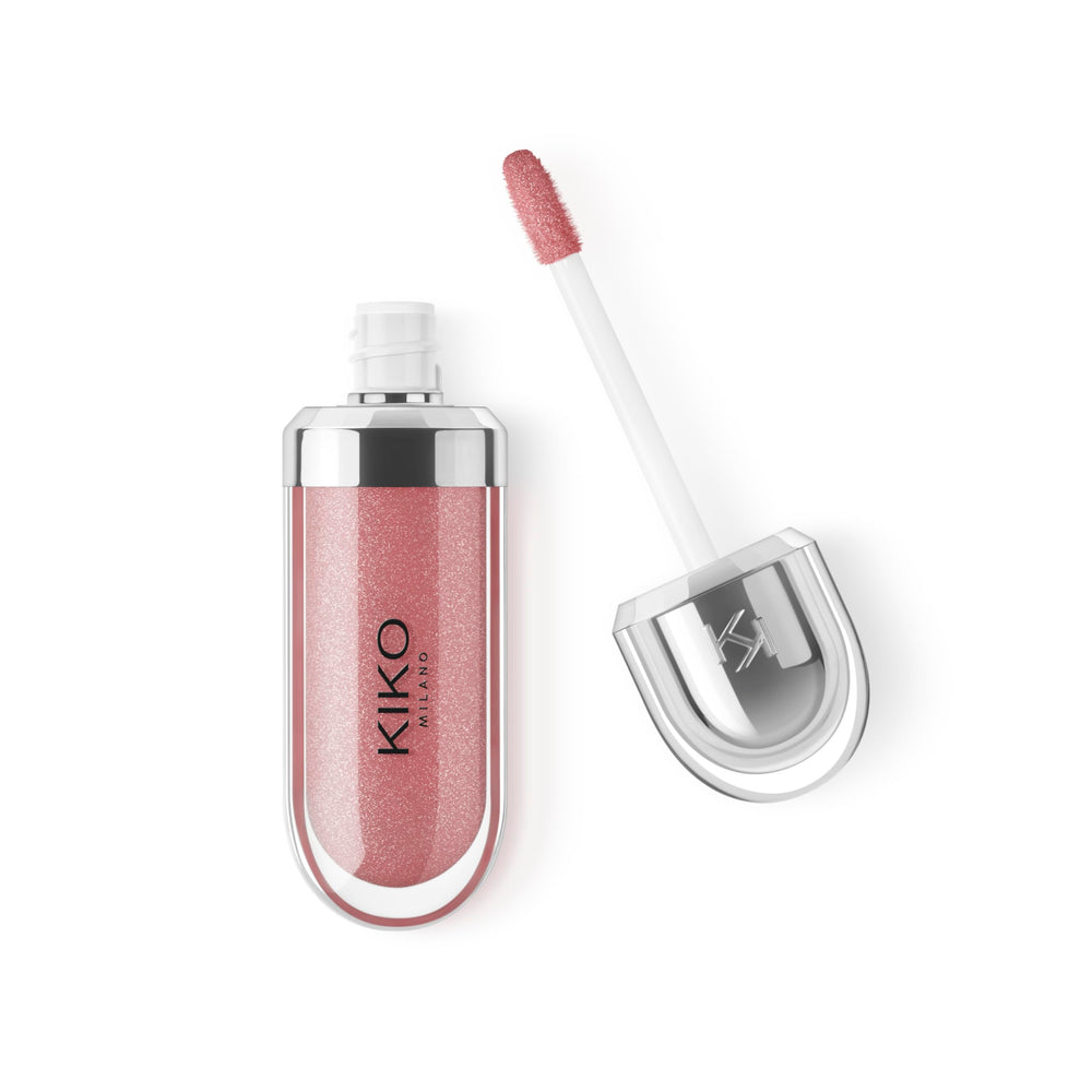 Kiko Milano 3D Hydra Brillo Labial con aplicador suave para aplicación precisa.
