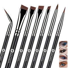 KINGMAS tapered-tip eyeliner brush for precise lines and detail.