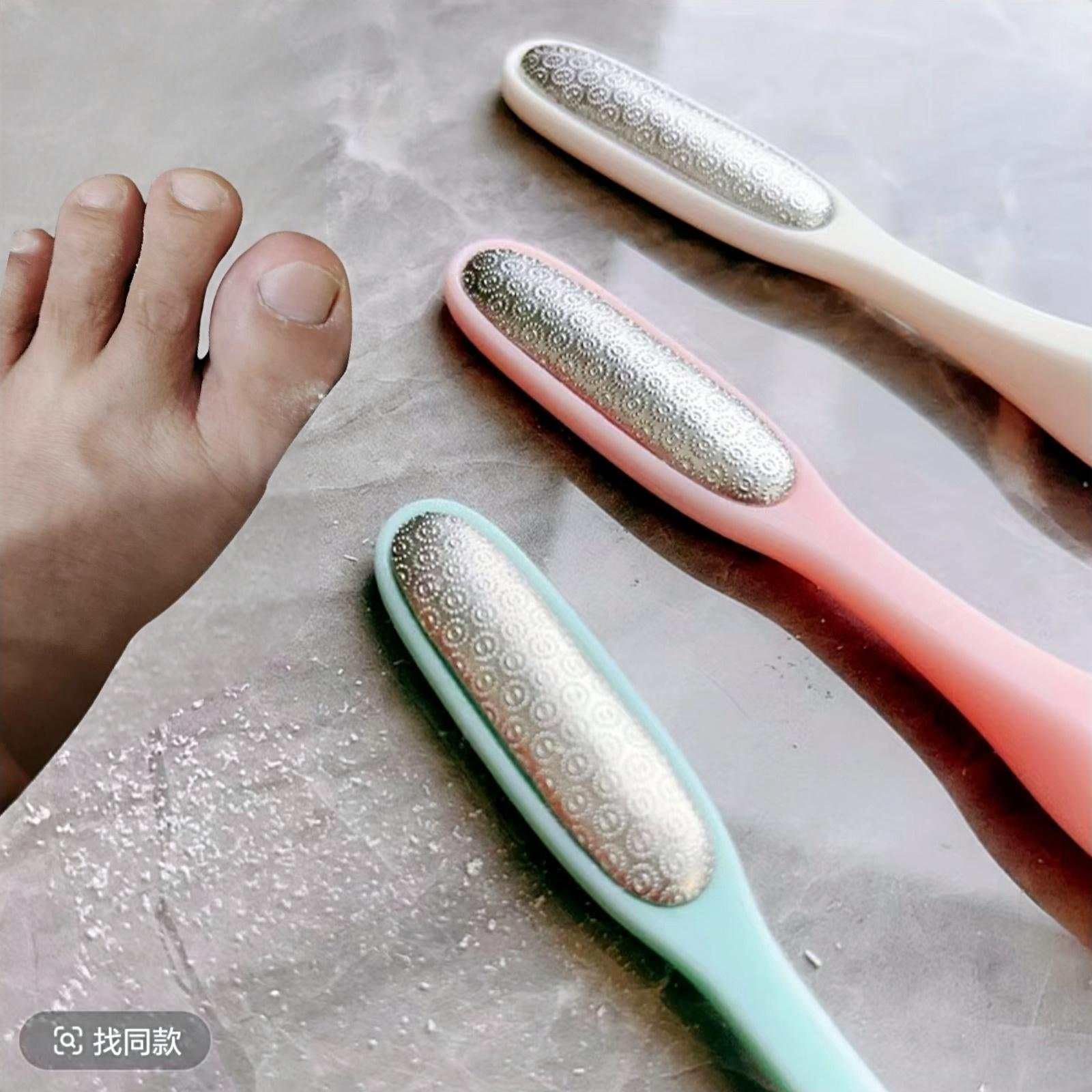 KINTEGOOD wet/dry use foot file works in shower or dry bathroom routines.