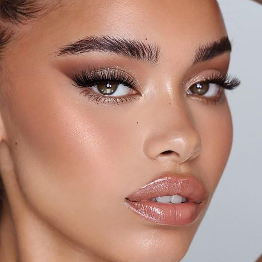 Kiromiro clear band faux mink lashes for comfortable, reusable wear