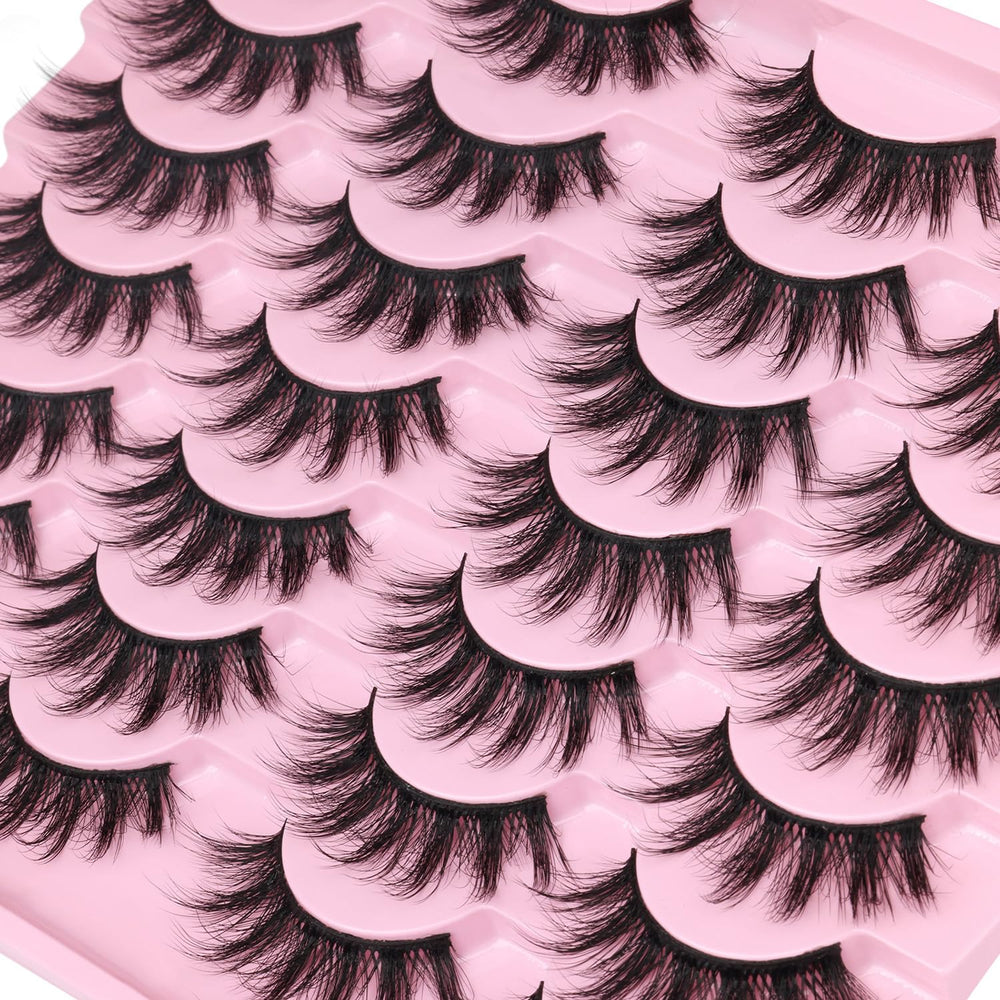 Kiromiro easy-to-apply strip lashes for beginners seeking quick glam.