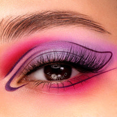 Kiromiro fox eye lashes for a sultry cat-eye effect that's easy to apply