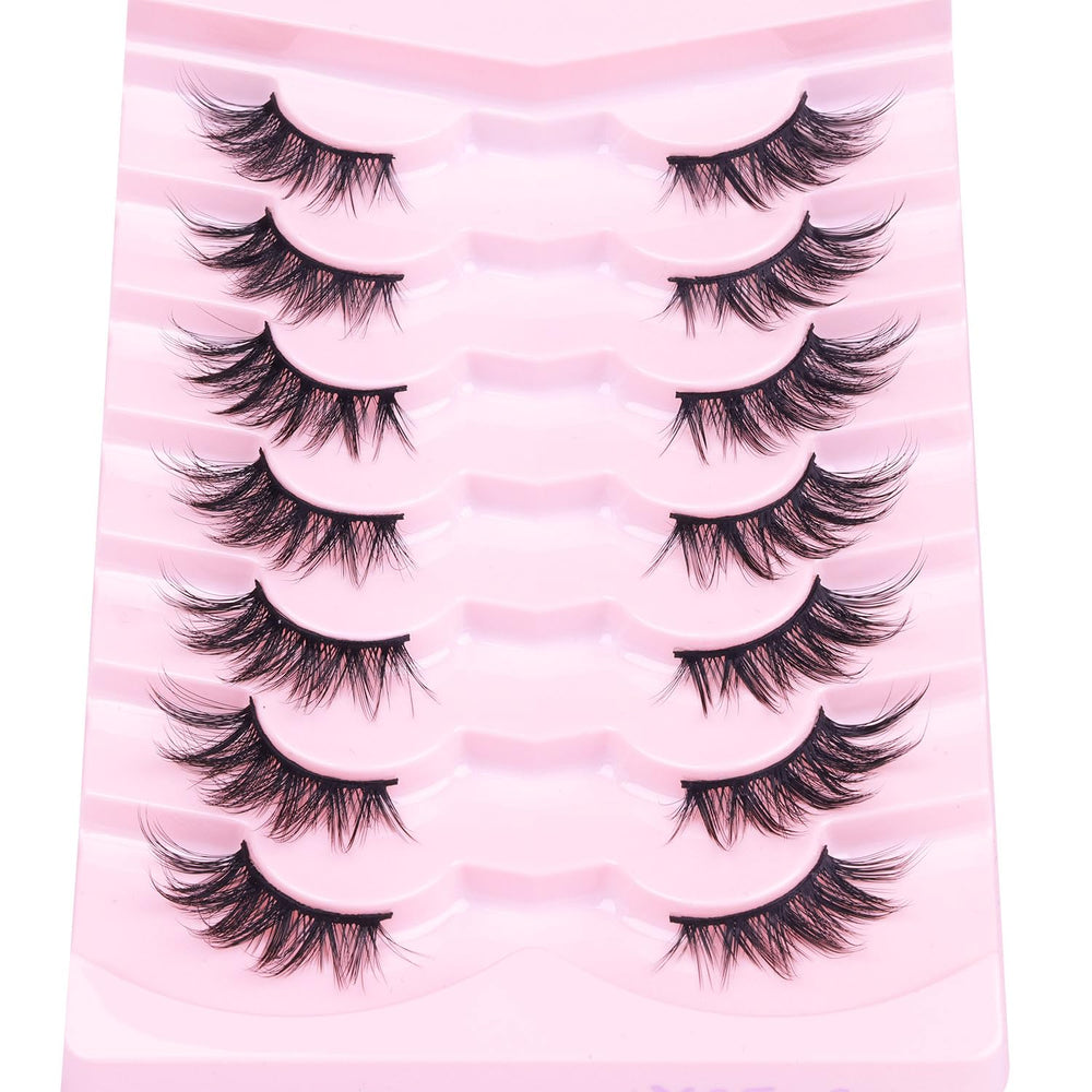 Kiromiro 3D Volume Effect creates a defined cat-eye silhouette