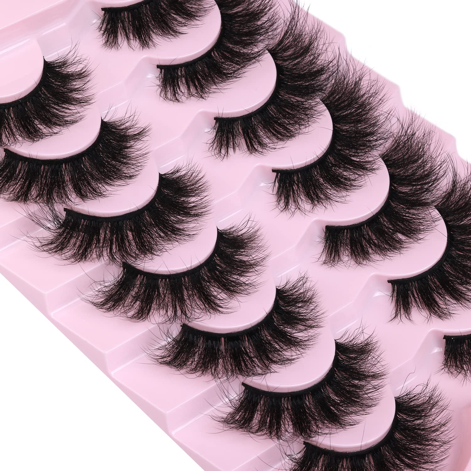 Kiromiro Lashes durable faux mink fiber with easy application.