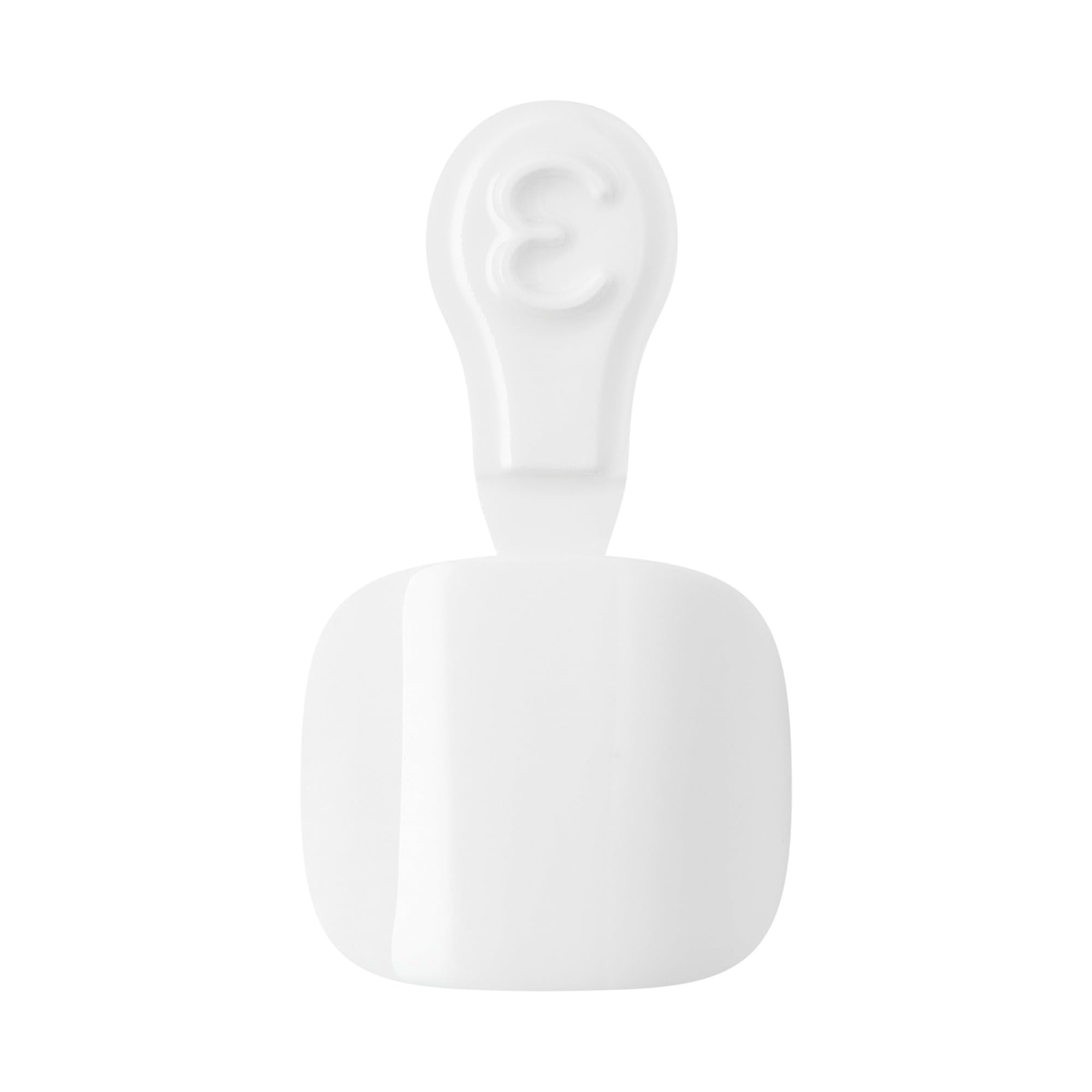 KISS CORE mini file helps smooth edges effortlessly.