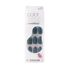 KISS imPRESS No Glue Mani nails with cat eye design for quick, chic manicure