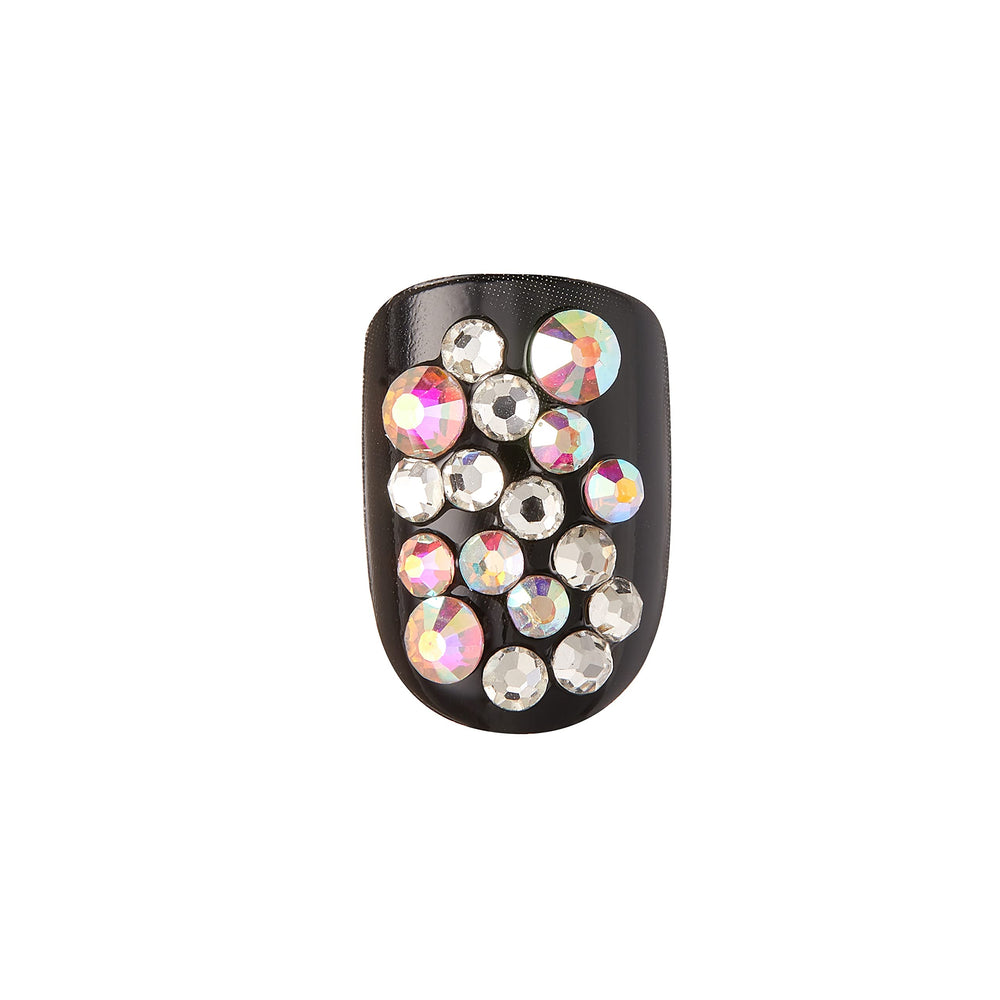 KISS imPRESS Lavish 30 uñas falsas para completar el look