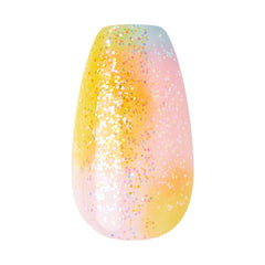 KISS imPRESS Candy Syrup ofrece brillo inmediato sin esmalte adicional.