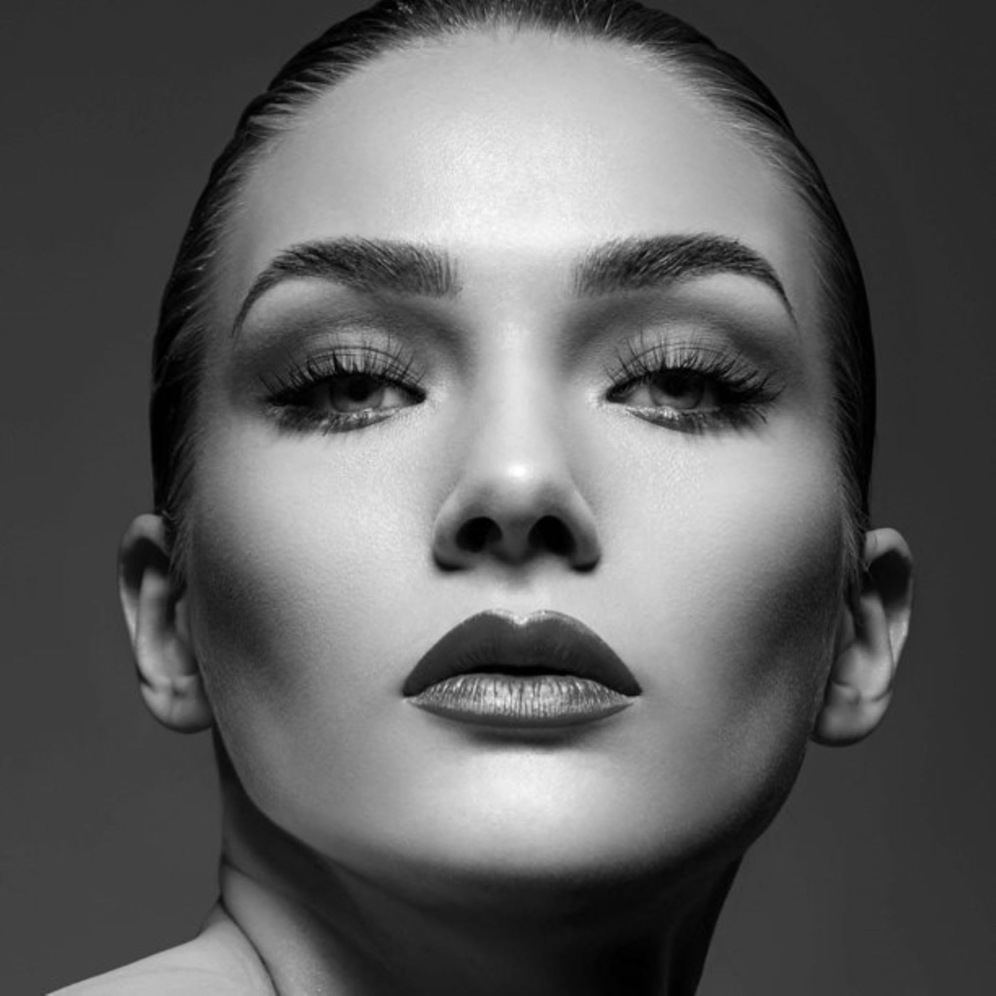 KISS Naked Drama vegan and cruelty-free lashes for guilt-free glamour.