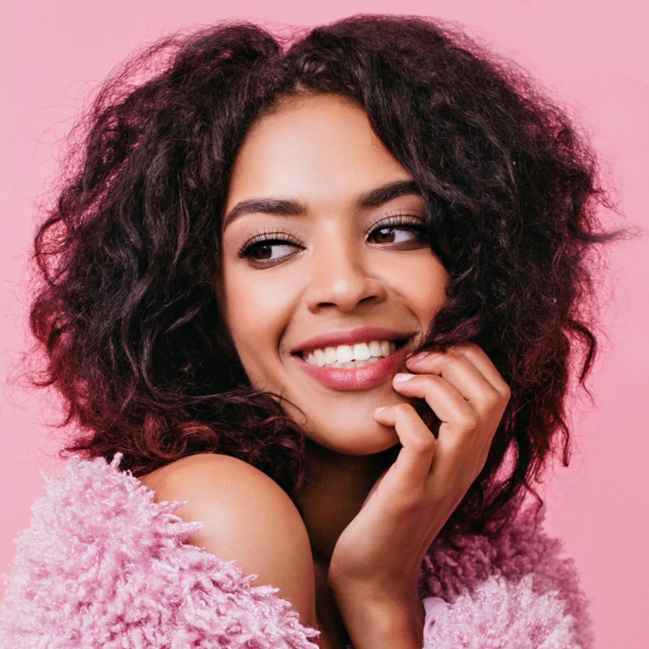 KISS Looks So Natural 03 reusable lashes with proper care.