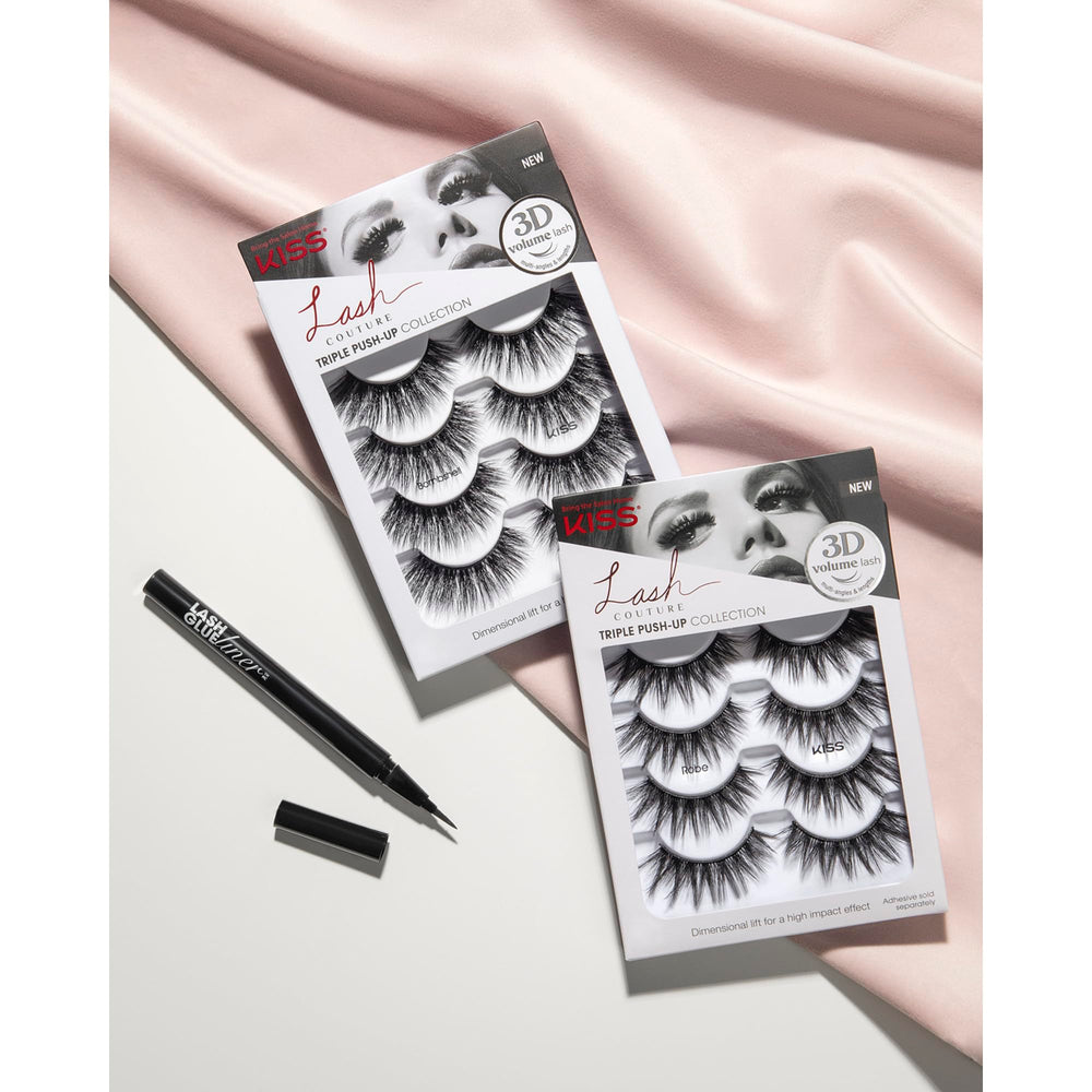 Kiss close-up reveals luxe texture and depth