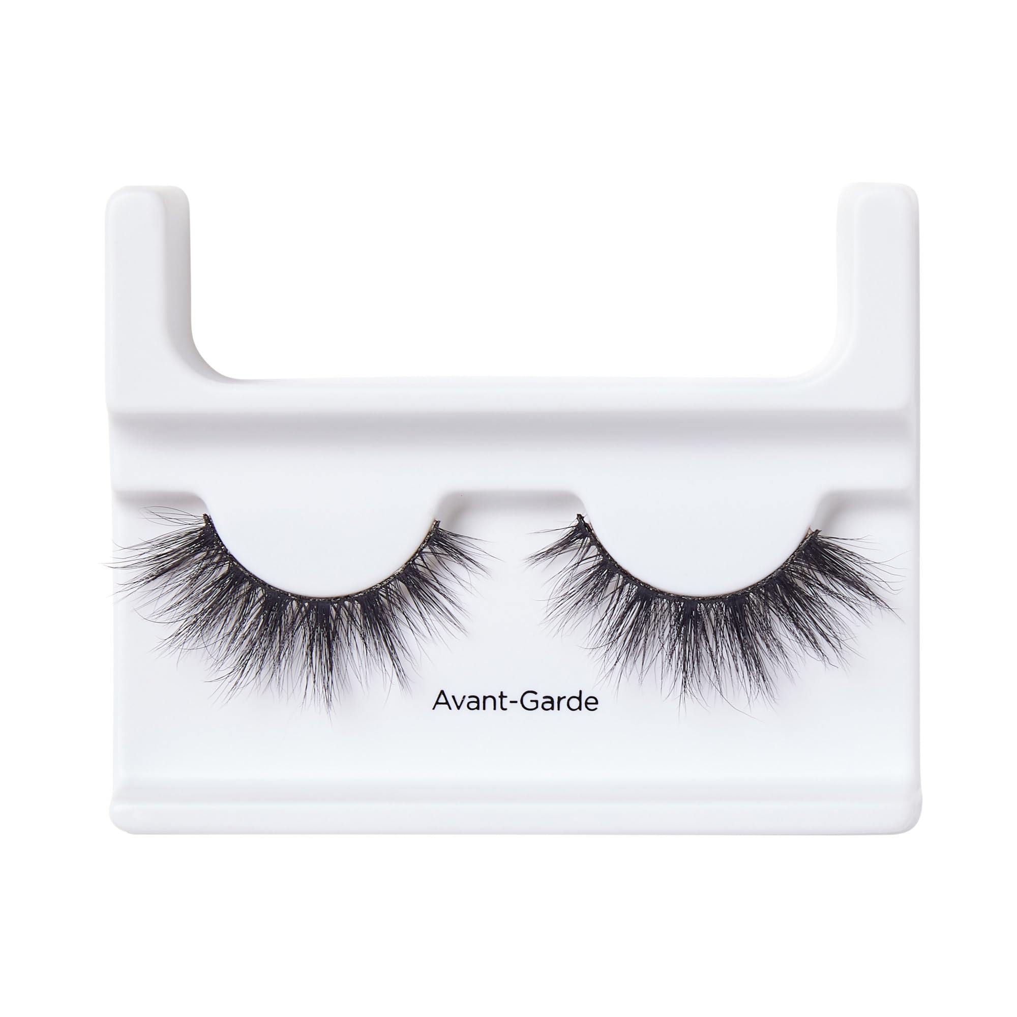 KISS Masterpiece Premium Faux Mink Fibers provide feather-light comfort and shine