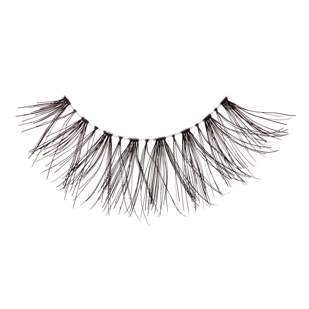 KISS So Wispy 5-pair multipack, ready for daily use.