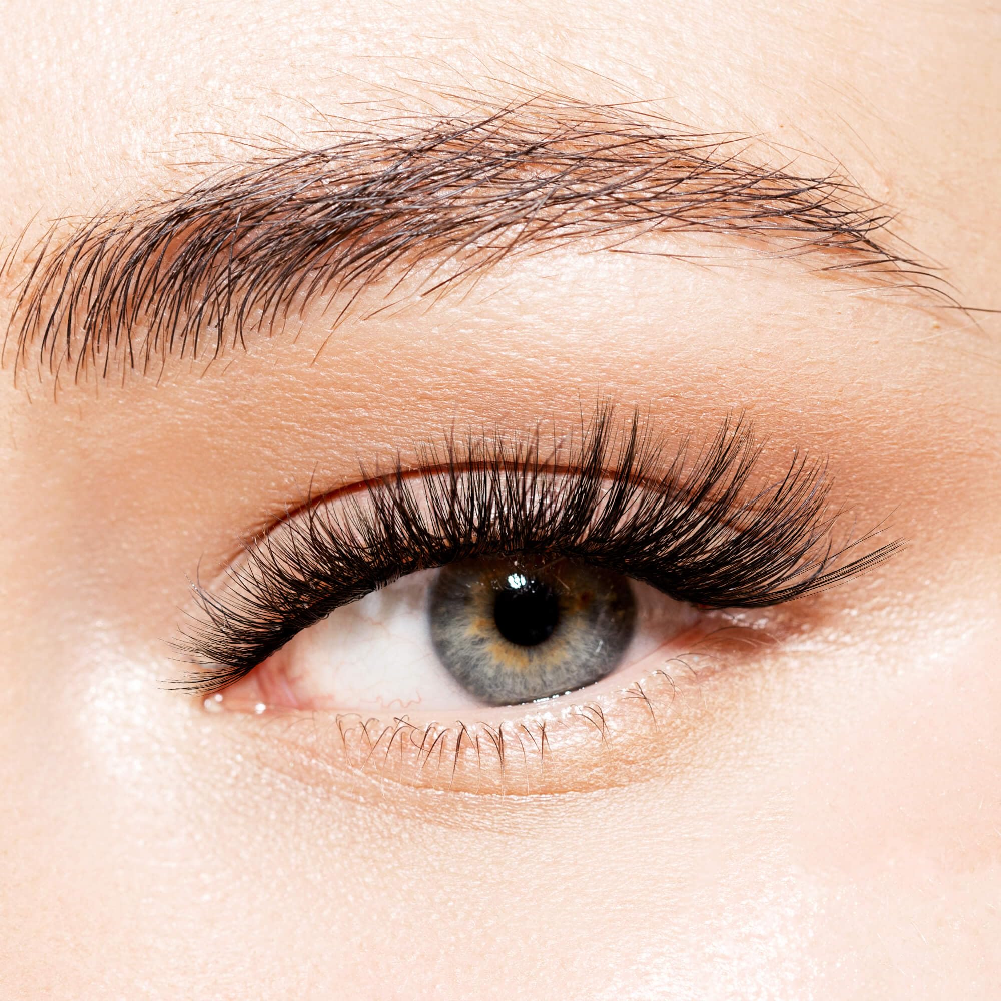 Kiss stackable lashes offer customizable volume