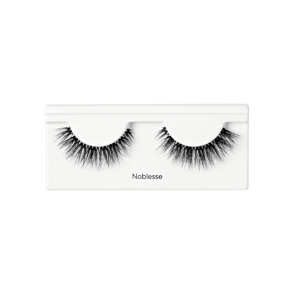 KISS The Muses Noblesse 12mm queen-style lash for standout look.