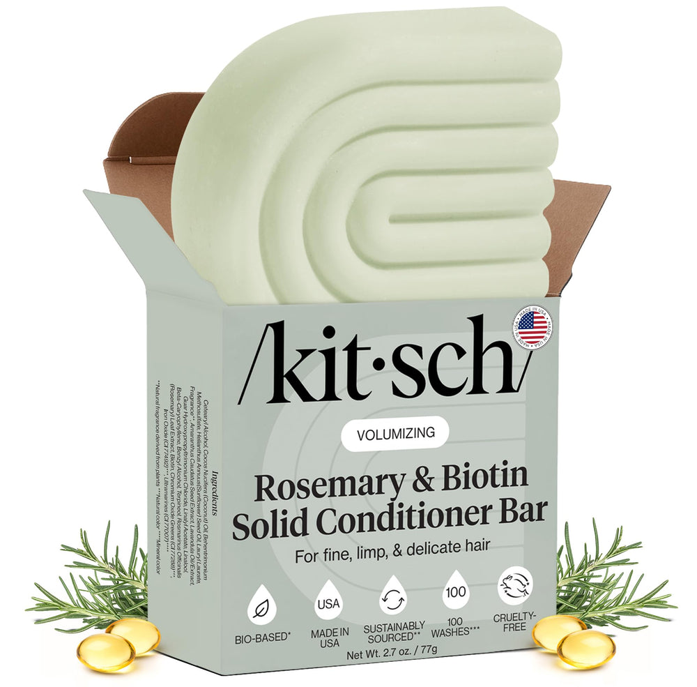 Kitsch barra condicionador romero-biotina empaque ecológico para cuidado sostenible.