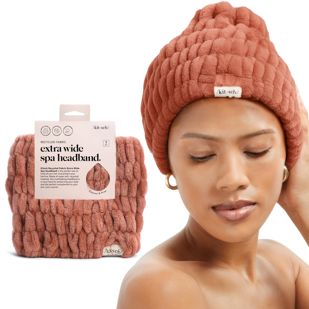 Kitsch diadema rosa polvo para cuidado facial suave.