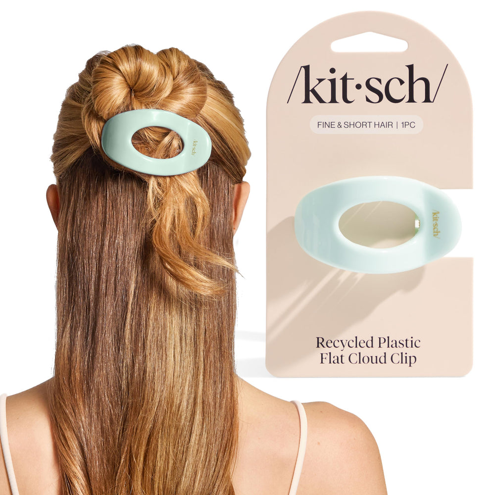 Pinza plana Kitsch, detalle de diseño suave para un look pulido durante el día.