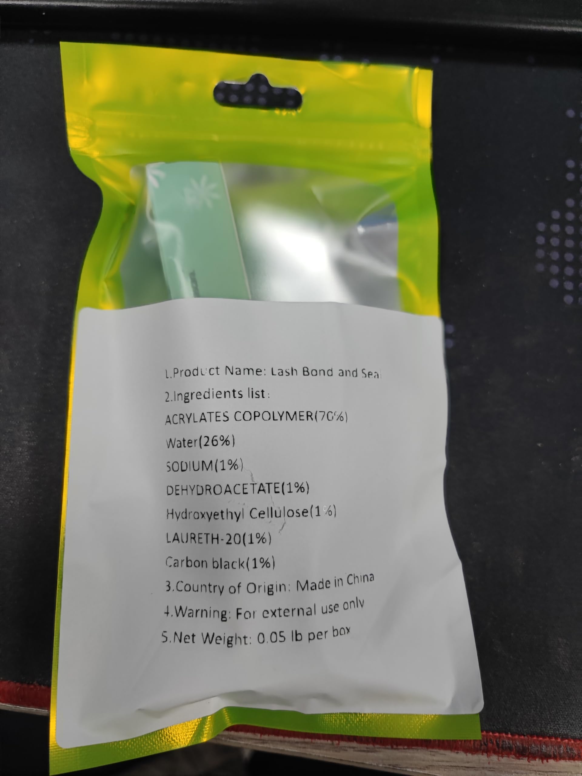 Kmilro quick-dry formula dries clear in seconds.