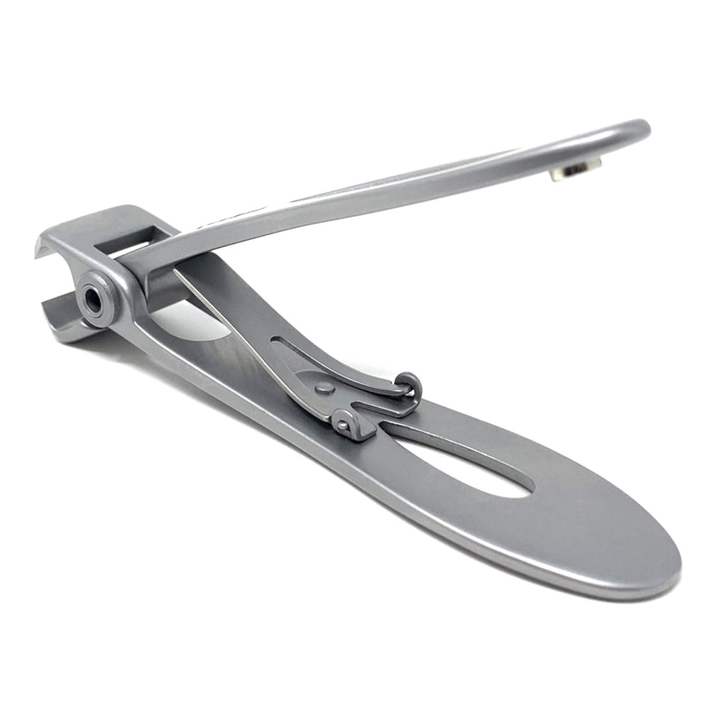 KOHM professional silver nail clippers for daily use.