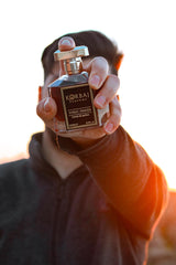 Oak absolute note depth in Toxic Desire enhances sophistication