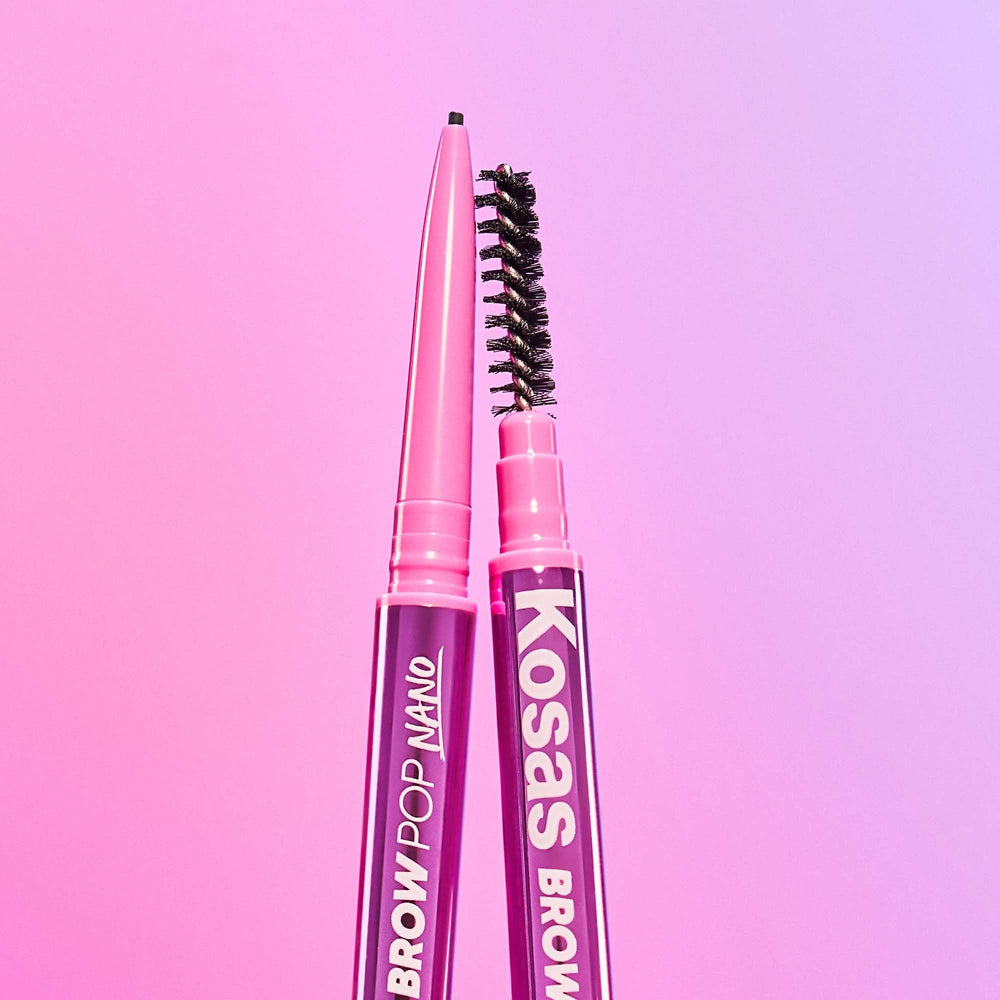Kosas Brow Pop Nano apto para piel sensible y hipoalergénico.