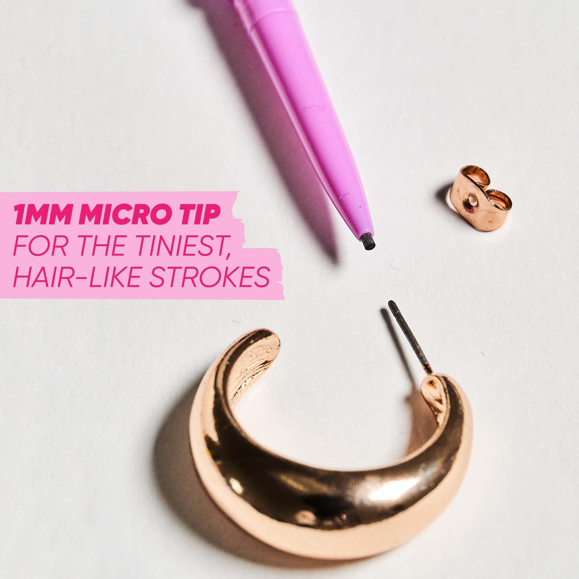 Kosas Brow Pop Nano sin manchas, para cejas definidas durante el día.