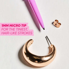 Kosas Brow Pop Nano sin manchas, para cejas definidas durante el día.