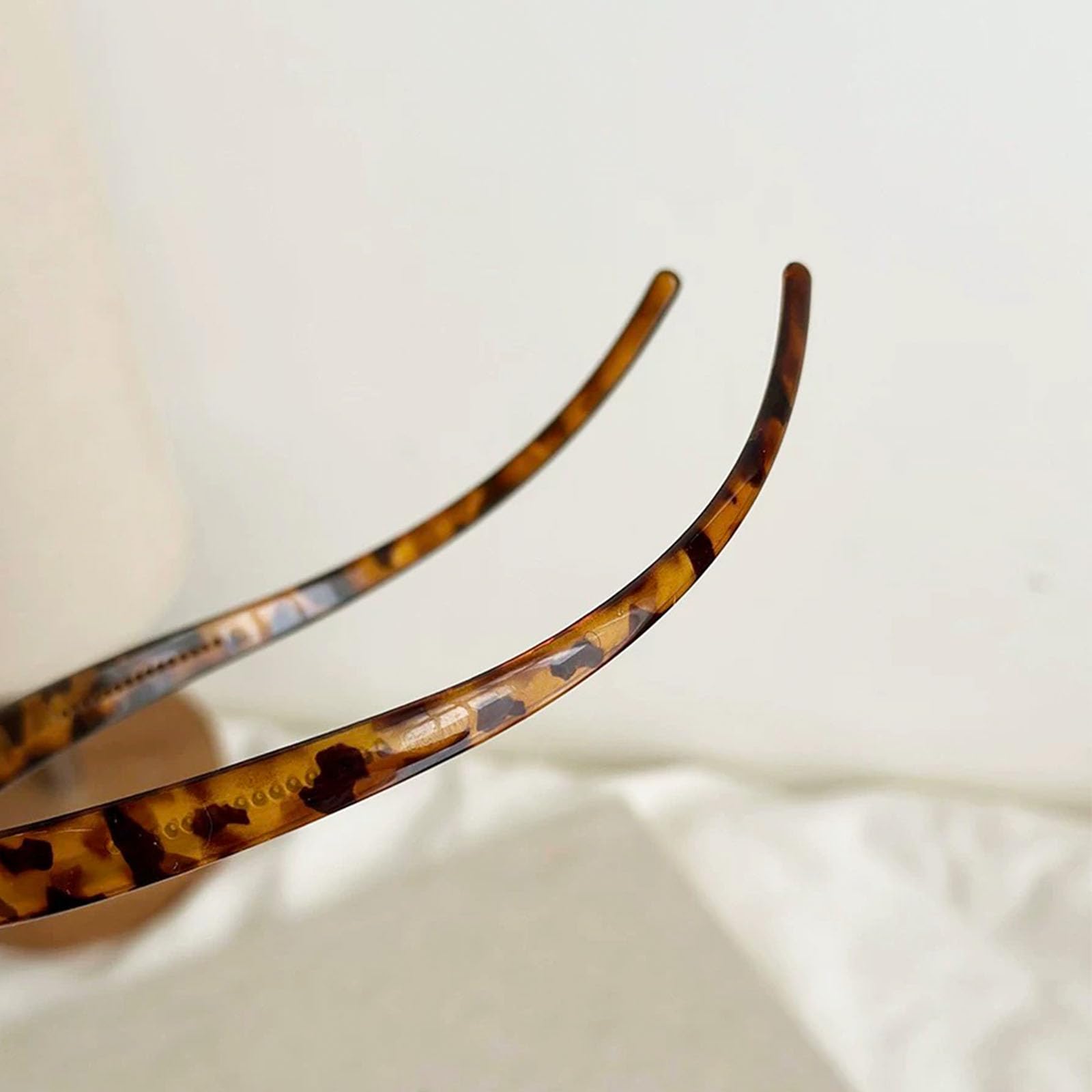 Pack de dos diademas kovolitu, diseño delgado para cualquier look