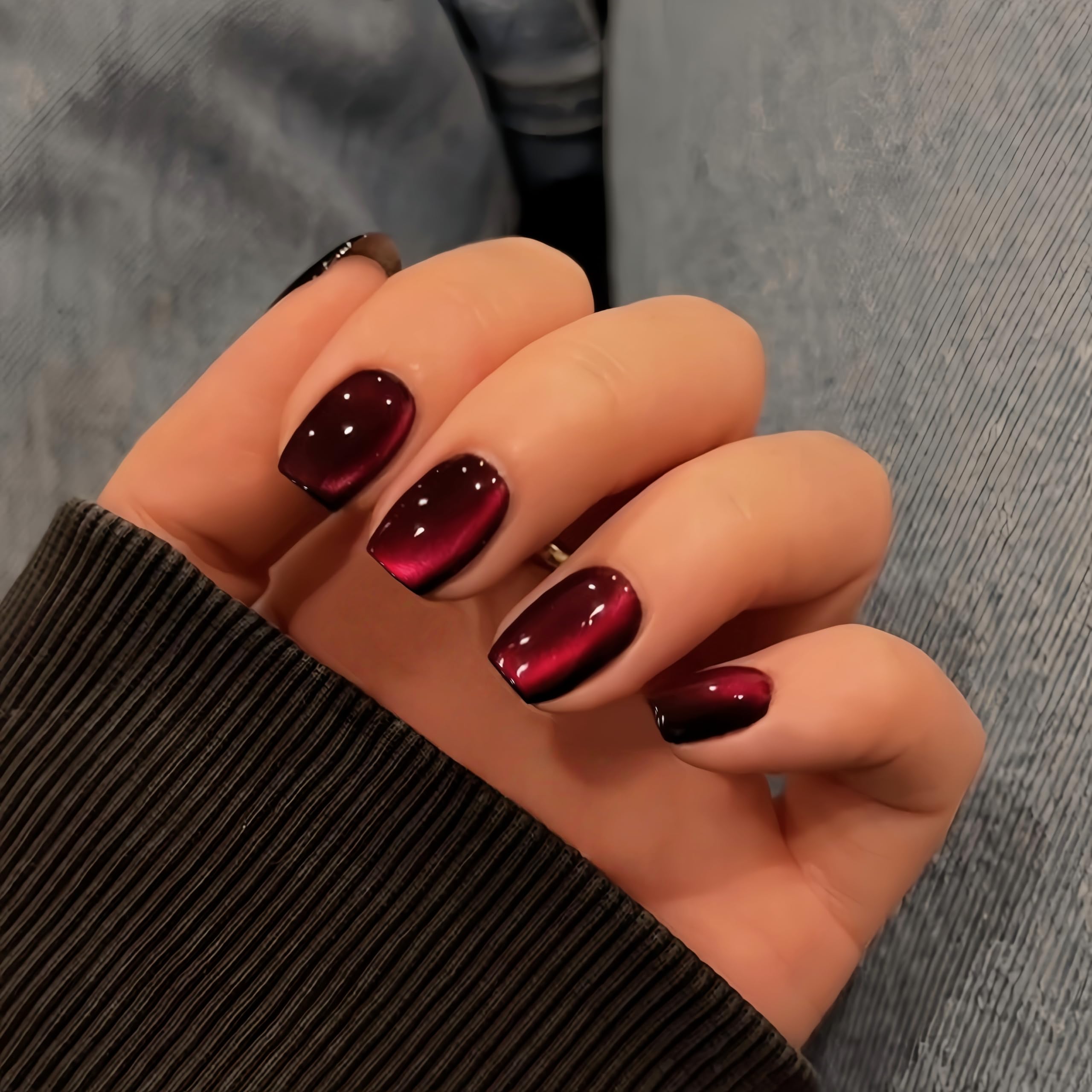 KQueenest cat eye dark red press-on nails in short square shape for bold salon-style wear