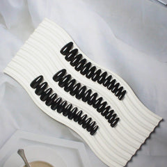 KQueenest glossy black gel finish nails with durable shine