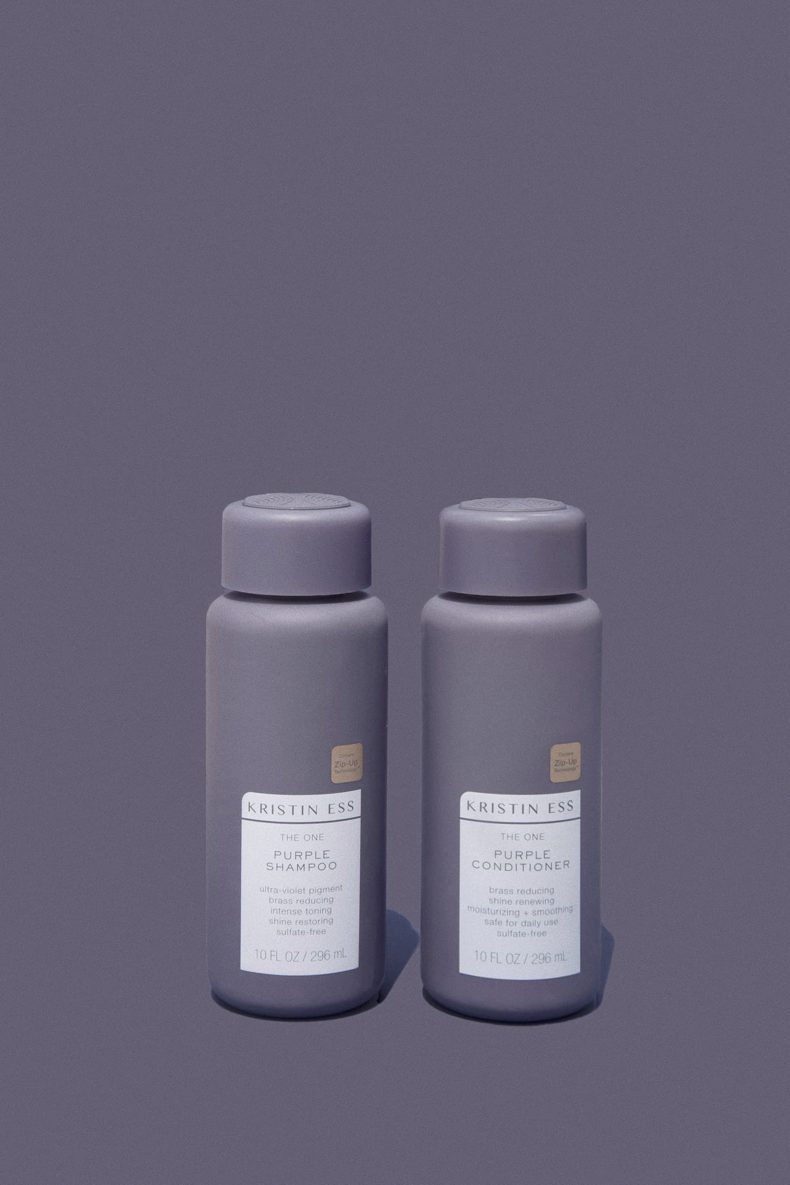 Kristin Ess acondicionador morado envase para suavizar cabello