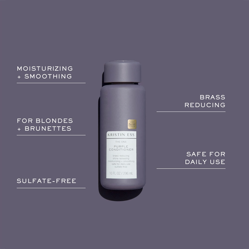 Kristin Ess champú morado aplicación en cabello