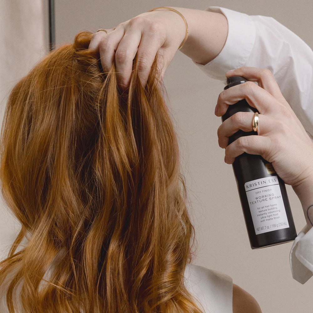 Kristin Ess texturizante seco para cabello fino, añade agarre sin peso