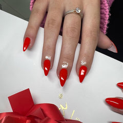 KXAMELIE reusable glue-on almond nails for cost-effective nail art.