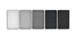 L.A. COLORS Black Lace CEM475, sombras mate sedosas para combinaciones suaves.