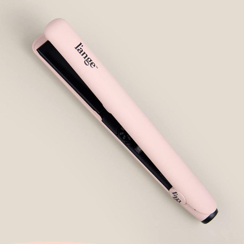 Glossy surface adds a healthy shine to hair.