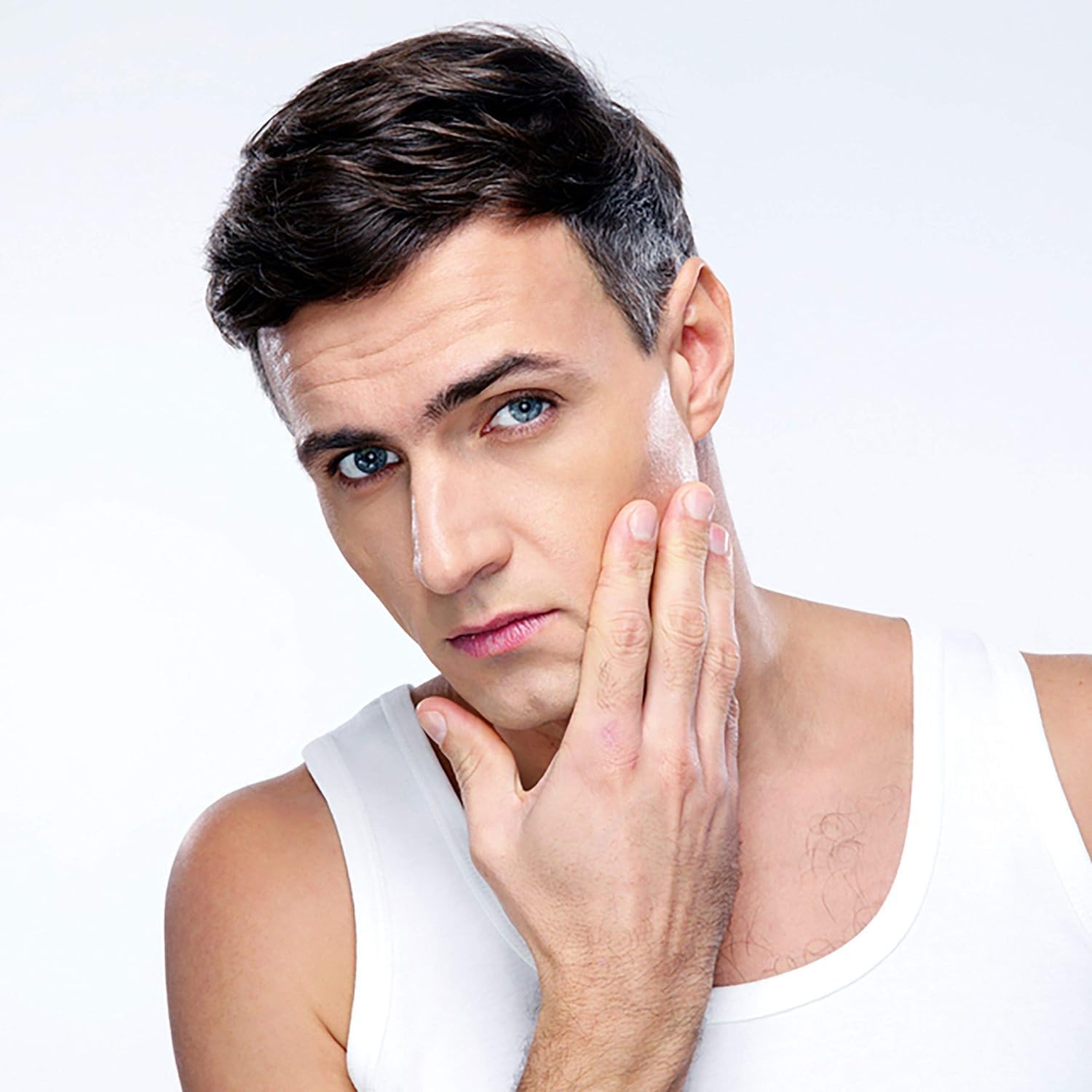 L3 Level 3 aftershave face application highlights hydrated post-shave skin.