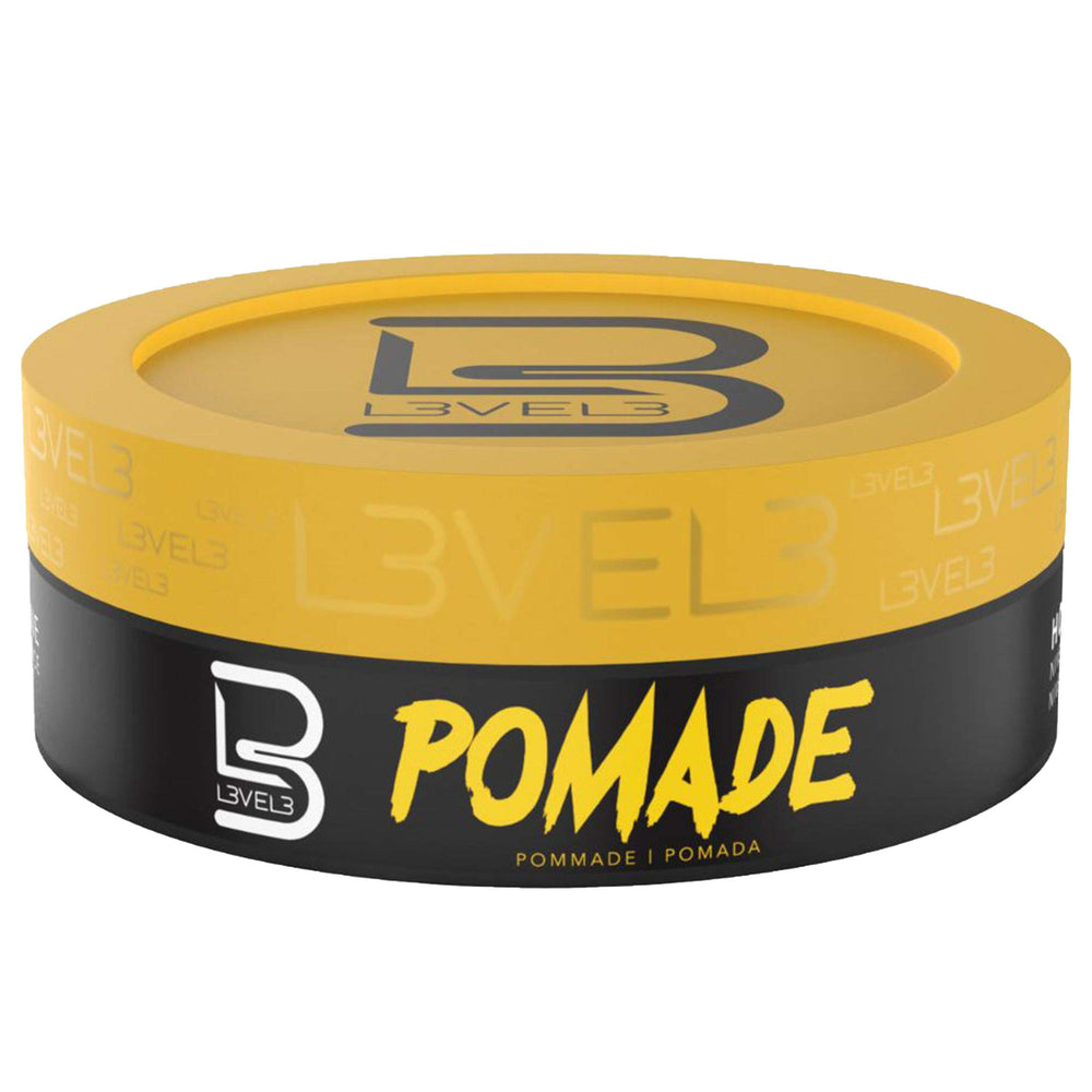 L3 Level 3 Pomade: acabado limpio y secado ligero con aroma fresco.