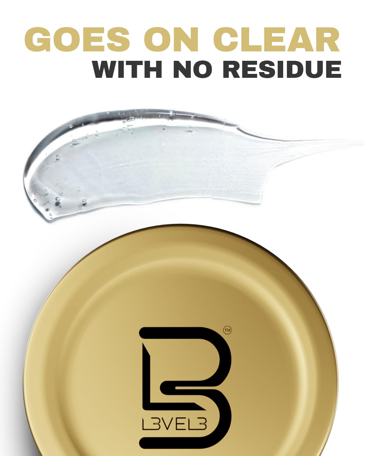 L3 Level 3 Pomade: aplicación entre dedos facilita distribución suave.