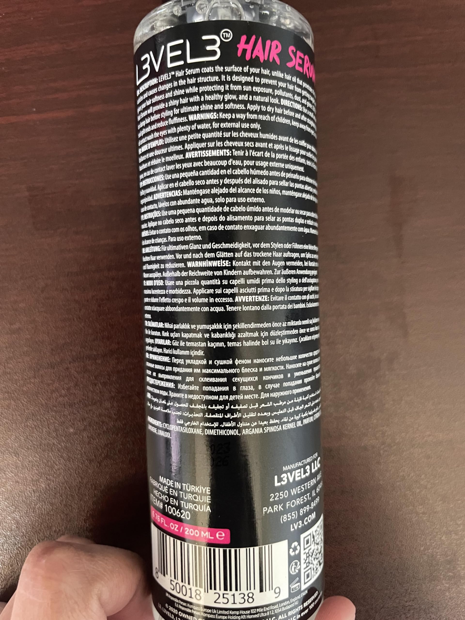 L3 Level 3 Hair Serum, control del frizz, cabello más estable bajo humedad.