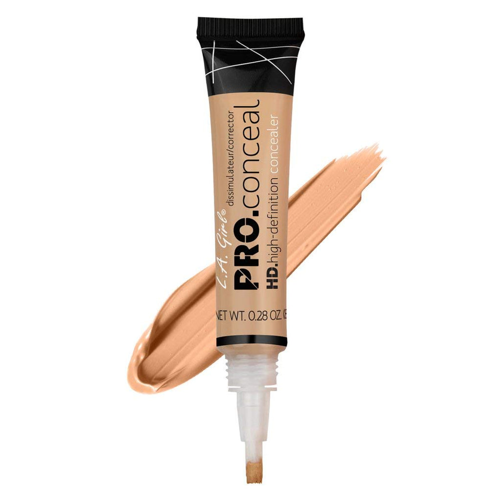 L.A. Girl Pro Conceal Natural brush-tip close-up for precise application