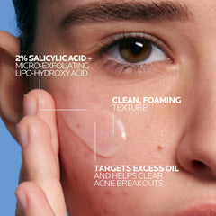 La Roche-Posay Effaclar gel limpia puntos negros y suaviza la textura de piel.