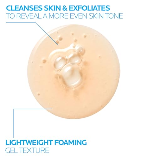 La Roche-Posay Mela B3 Gel Cleanser application on clean face.